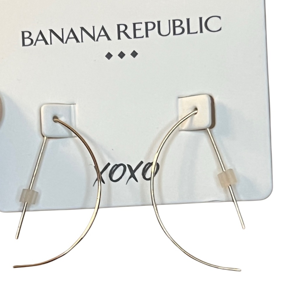 Banana Republic Gold Tone Threader Hoop Earrings NWT Minimalist Modern
